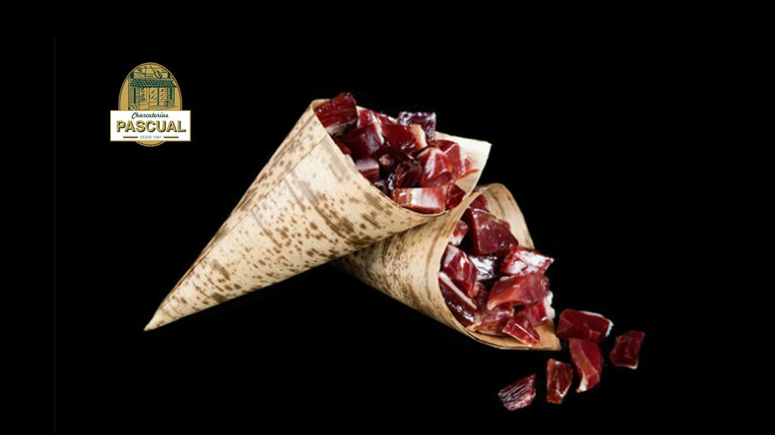 Conos y bandejas de jamón ibérico